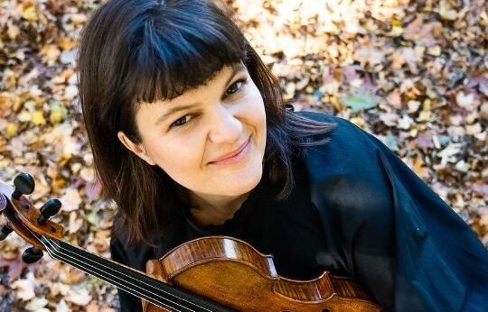 Malwina Sosnowski - Violinist | professional, approachable & creative.